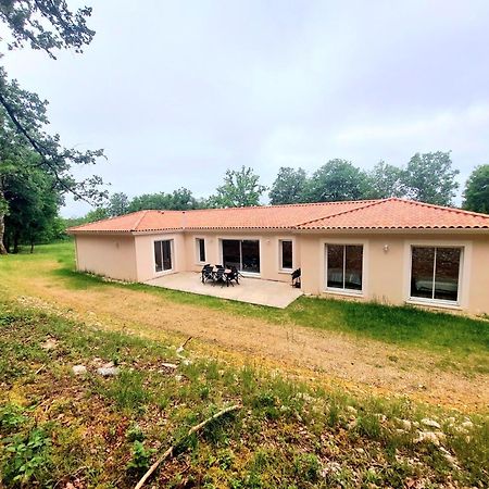 "Jolie Maison Confortable Au Coeur D'Un Environnement Calme Et Boise" Saint-Vincent-sur-l'Isle Ngoại thất bức ảnh